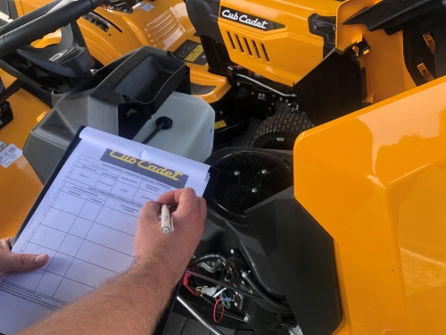 zlozenie i przeglad zerowy traktora ogrodowego cub cadet xt1 or95